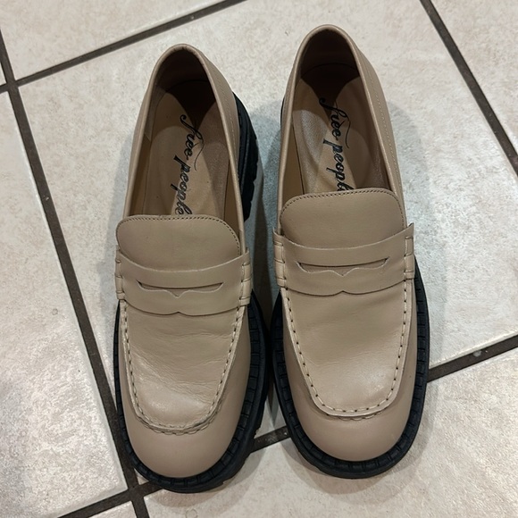 Free People Lyra Lug Platform Pumps - Picture 4 of 6